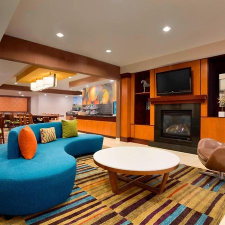 Fairfield Inn & Suites Fort Worth University Drive Экстерьер фото