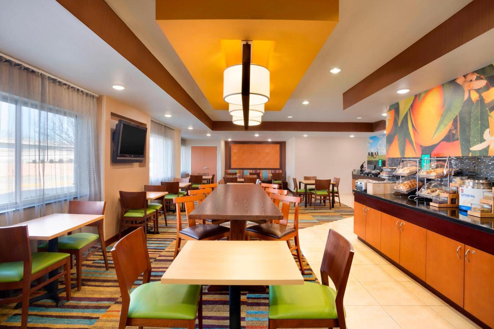 Fairfield Inn & Suites Fort Worth University Drive Экстерьер фото