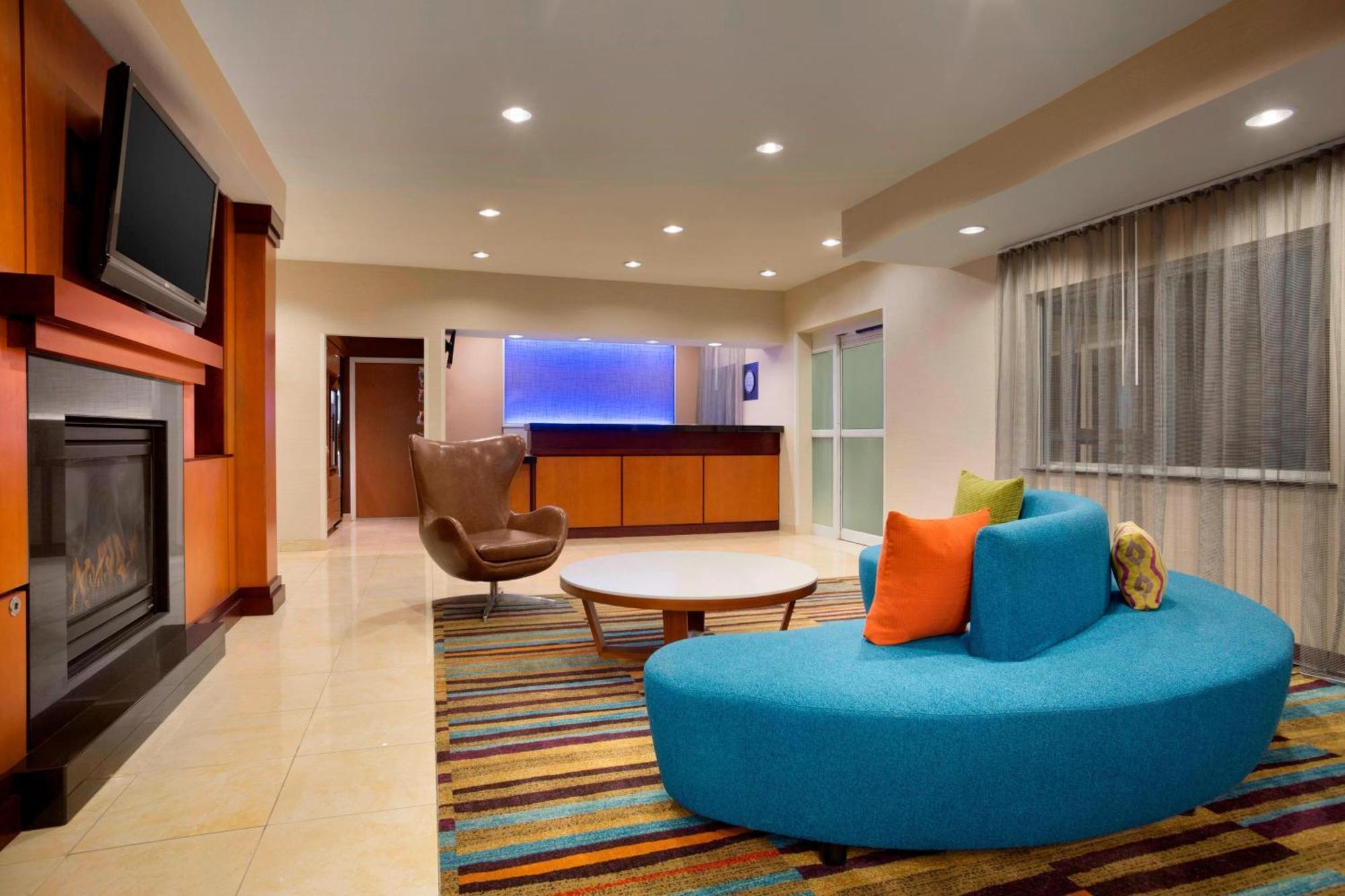 Fairfield Inn & Suites Fort Worth University Drive Экстерьер фото
